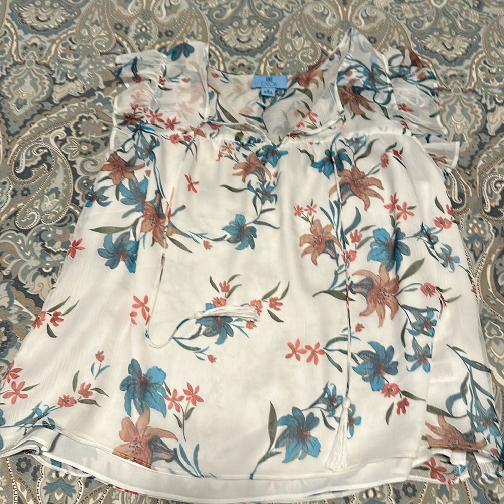 CECE - flutter sleeve blouse